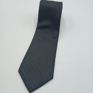 HI-TIE Men's Textured Black Tie - Classic Formal Accessory